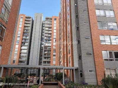 Apartamento de 3 alcobas en arriendo en Caobos Salazar, Bogotá, 81 m² · foto 2 de 19