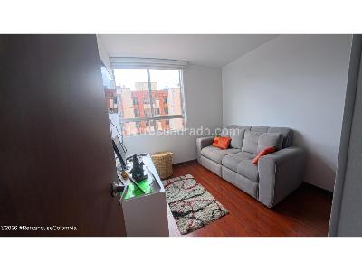 Apartamento de 3 alcobas en arriendo en Caobos Salazar, Bogotá, 81 m² · foto 14 de 19