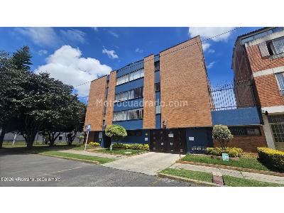 Apartamento de 2 alcobas en venta en Los Andes, Bogotá, 71 m² · foto 2 de 14
