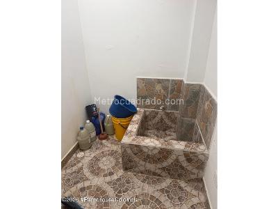 Casa de 5 alcobas en venta en Pontevedra, Bogotá, 262 m² · foto 9 de 20
