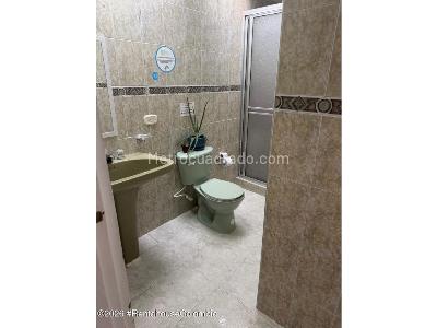 Casa de 5 alcobas en venta en Pontevedra, Bogotá, 262 m² · foto 18 de 20
