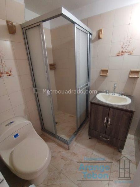 Elegant 3BR Apartment in Suramericana - 5