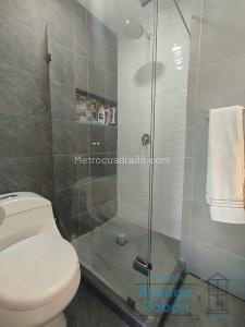 Apartamento de 4 alcobas en arriendo en San Joaquin, Medellín, 103 m² · foto 16 de 17