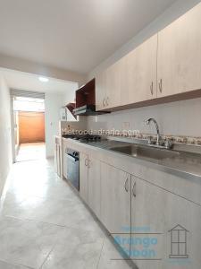 Apartamento en venta en Castropol, Medellín · foto 5 de 19