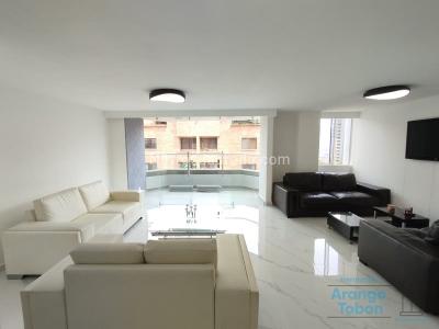 Apartamento de 3 alcobas en arriendo en El Tesoro, Medellín, 150 m² · foto 3 de 18
