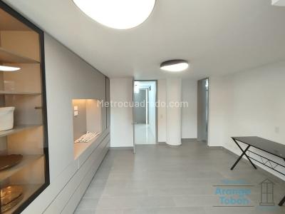 Apartamento de 3 alcobas en arriendo en El Tesoro, Medellín, 150 m² · foto 16 de 18