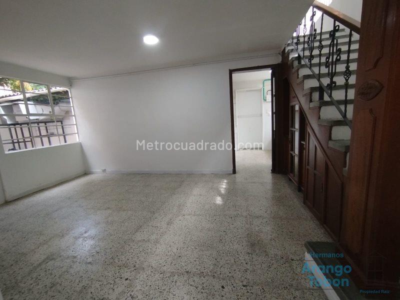 Casa Amplia de 3 Alcobas en San Joaquín - 4