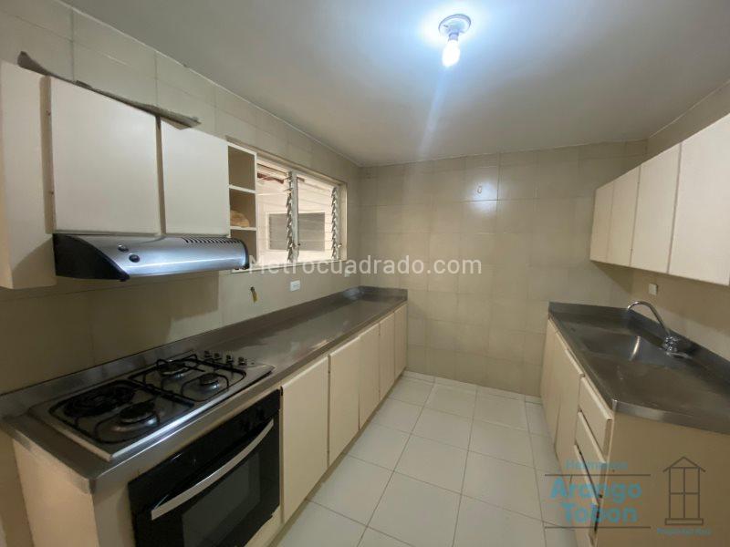 Casa Duplex Comercial de 300 m² en Belén (Rosales) - 7