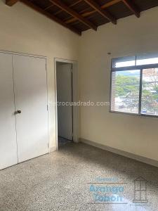 Apartamento de 3 alcobas en venta en Floridanueva, Medellín, 150 m² · foto 6 de 17