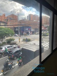 Apartamento de 3 alcobas en venta en Floridanueva, Medellín, 150 m² · foto 14 de 17