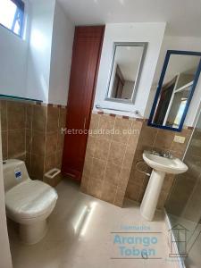 Apartamento de 3 alcobas en arriendo en San Joaquin, Medellín, 80 m² · foto 10 de 15