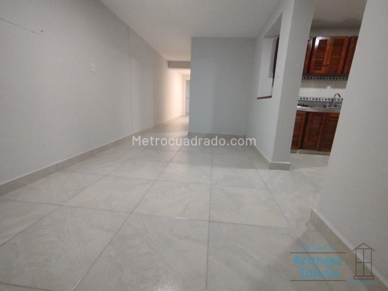 Impressive 3BR Apartment in Conquistadores - 7