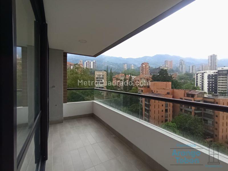 Apartamento Nuevo de 1 Alcoba con Balcón en El Poblado (Piso 11) - 7