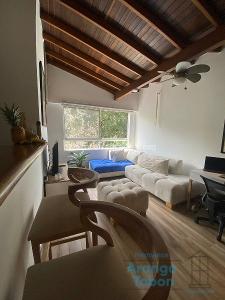 Apartamento de 2 alcobas en venta en La Castellana, Medellín, 76 m² · foto 4 de 15