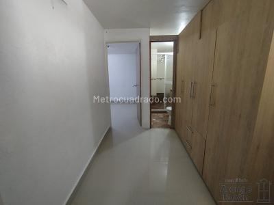 Apartamento de 3 alcobas en arriendo en El Velodromo, Medellín, 95 m² · foto 8 de 20