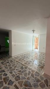 Apartamento de 4 alcobas en arriendo en El Velodromo, Medellín, 112 m² · foto 5 de 15