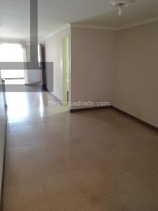 Apartamento de 3 alcobas en venta en Estadio, Medellín, 68 m² · foto 4 de 16