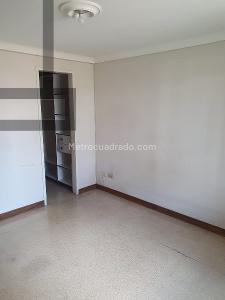 Apartamento de 3 alcobas en venta en Estadio, Medellín, 68 m² · foto 8 de 16
