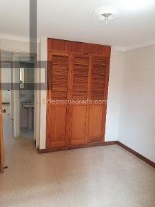 Apartamento de 3 alcobas en venta en Estadio, Medellín, 68 m² · foto 12 de 16