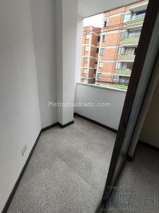 Apartamento en arriendo en Calasanz, Medellín · foto 11 de 17
