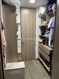 Apartaestudio en arriendo en El Poblado, Medellín, 67 m² · foto 6 de 8