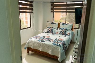 Apartamento de 4 alcobas en venta en Laureles, Medellín, 119 m² · foto 11 de 16