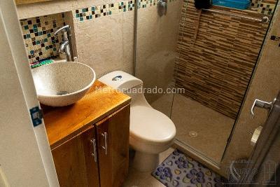 Apartamento de 4 alcobas en venta en Laureles, Medellín, 119 m² · foto 16 de 16