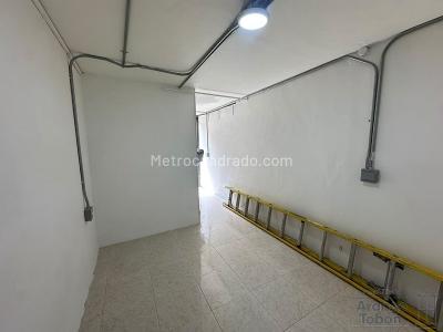 Apartaestudio en arriendo en San Joaquin, Medellín, 30 m² · foto 4 de 7