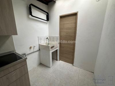 Apartaestudio en arriendo en San Joaquin, Medellín, 30 m² · foto 5 de 7