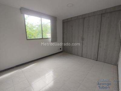 Apartamento de 3 alcobas en arriendo en Nutibara, Medellín, 76 m² · foto 9 de 13