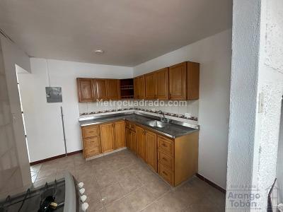 Apartamento de 3 alcobas en arriendo en San Joaquin, Medellín, 85 m² · foto 4 de 12