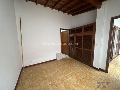 Apartamento de 3 alcobas en arriendo en San Joaquin, Medellín, 85 m² · foto 7 de 12