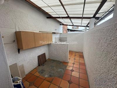 Apartamento de 3 alcobas en arriendo en San Joaquin, Medellín, 85 m² · foto 9 de 12