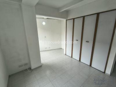 Apartamento en arriendo en La Mota, Medellín · foto 7 de 10