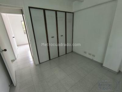 Apartamento en arriendo en La Mota, Medellín · foto 8 de 10