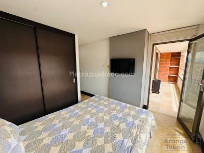 Apartamento de 3 alcobas en arriendo en Laureles, Medellín, 125 m² · foto 10 de 15