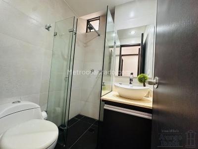 Apartamento de 3 alcobas en arriendo en Laureles, Medellín, 125 m² · foto 13 de 15
