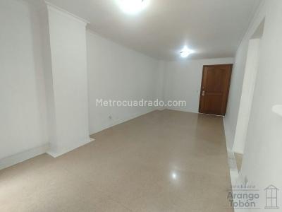 Apartamento de 2 alcobas en arriendo en Santa Maria De Los Angeles, Medellín, 70 m² · foto 14 de 19