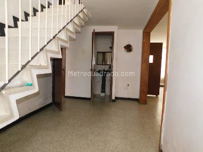 Casa de 4 alcobas en venta en San Miguel, Bogotá, 228 m² · foto 20 de 20