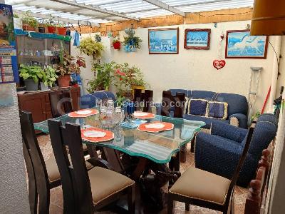 Casa de 5 alcobas en venta en Santa Lucia, Bogotá, 208 m² · foto 4 de 9