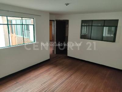 Casa en venta en Molinos Del Sur, Bogotá · foto 17 de 20