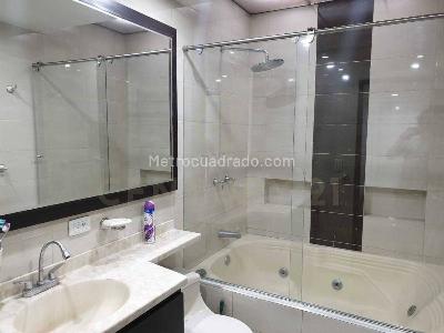 Casa de 5 alcobas en venta en Primavera Occidental, Bogotá, 128 m² · foto 5 de 8