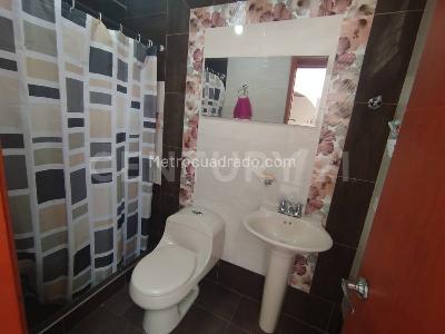 Casa de 5 alcobas en venta en Santa Isabel, Bogotá, 204 m² · foto 4 de 20