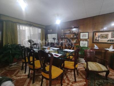 Casa de 5 alcobas en venta en Santa Isabel, Bogotá, 204 m² · foto 14 de 20
