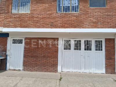 Casa de 4 alcobas en venta en Bachue, Bogotá, 60 m² · foto 2 de 20