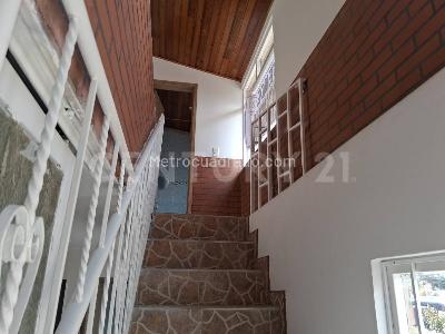 Casa de 4 alcobas en venta en Bachue, Bogotá, 60 m² · foto 11 de 20