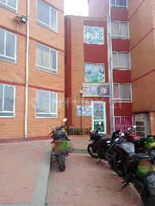 Casa de 4 alcobas en venta en San Mateo, Soacha, 80 m² · foto 2 de 20