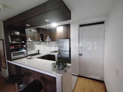 Apartamento en venta en Bosques De San Rafael, Zipaquirá · foto 2 de 16