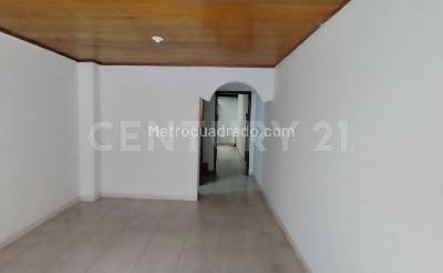 Casa de 3 alcobas en venta en La Florida, Bogotá, 40 m² · foto 3 de 20