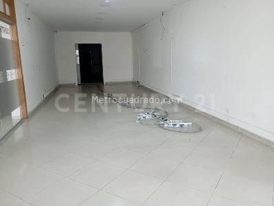 Casa de 5 alcobas en venta en La Soldad, Bogotá, 300 m² · foto 13 de 20